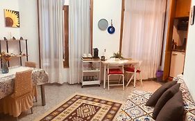 Valencia Aparthotel COSMO